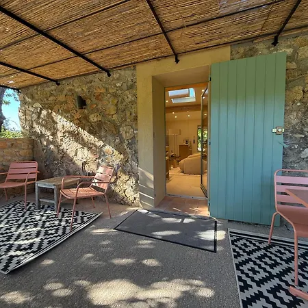 Mazet Bergerie Nyaraló *